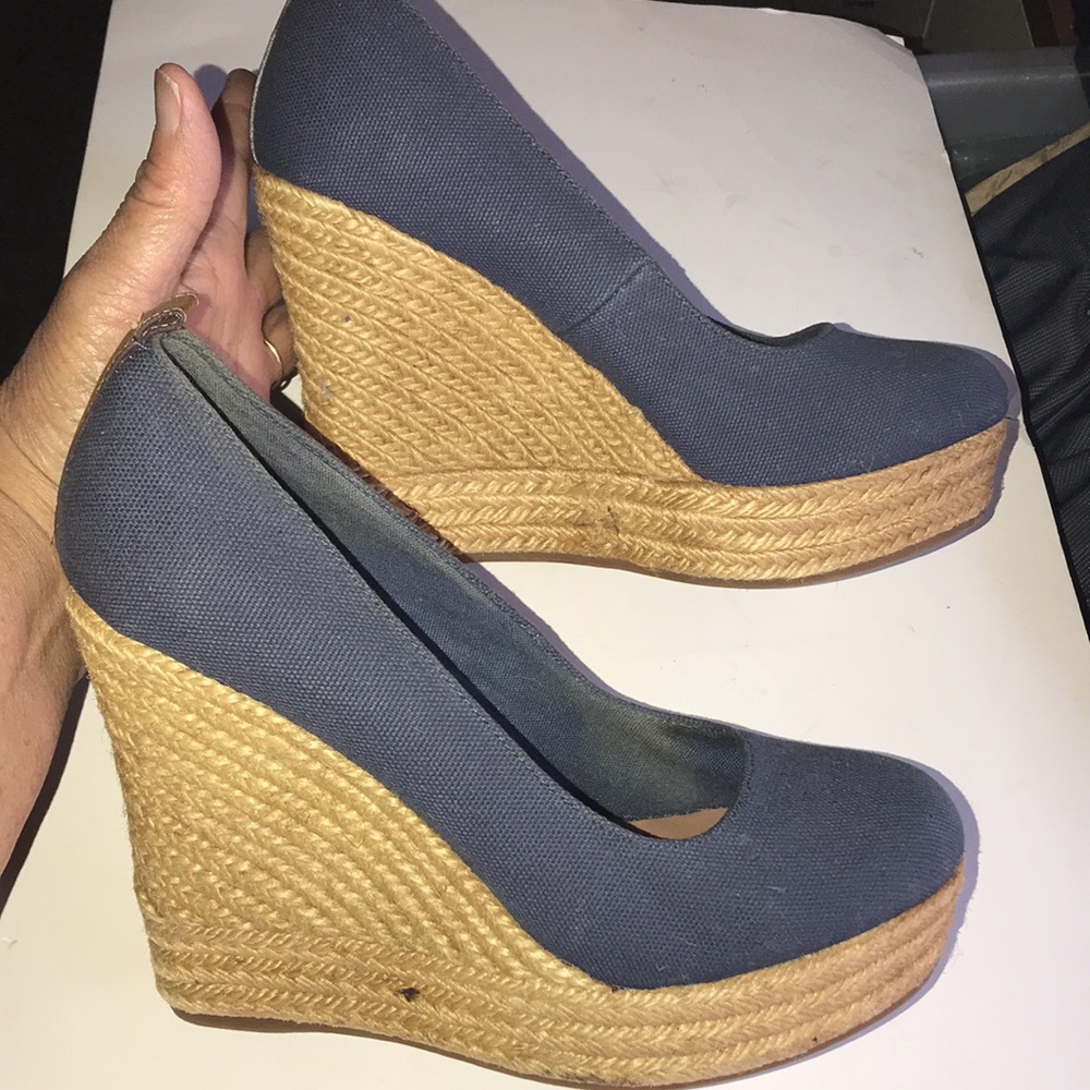 Women’s Aldo Pre-Loved Espadrille Wedgies - Picture 2 of 9